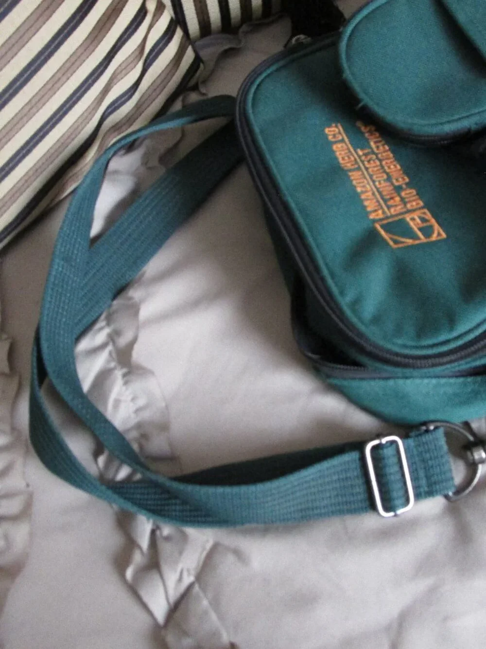 small canvas carry all bag